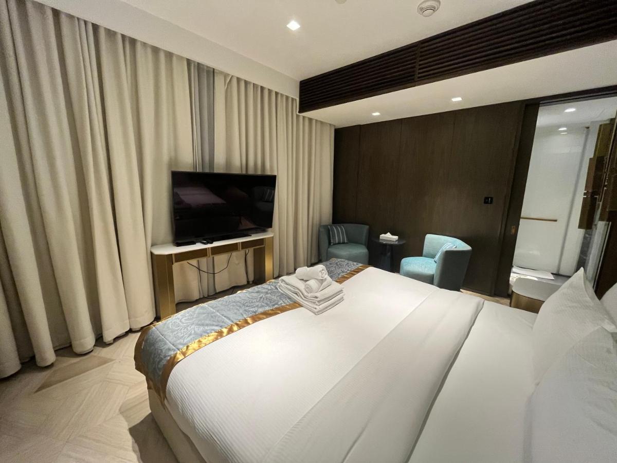 Five Palm Jumeirah - 2 Bedrooms & Maid Room In A Splendid Resort - Modernlux Dubai Eksteriør billede